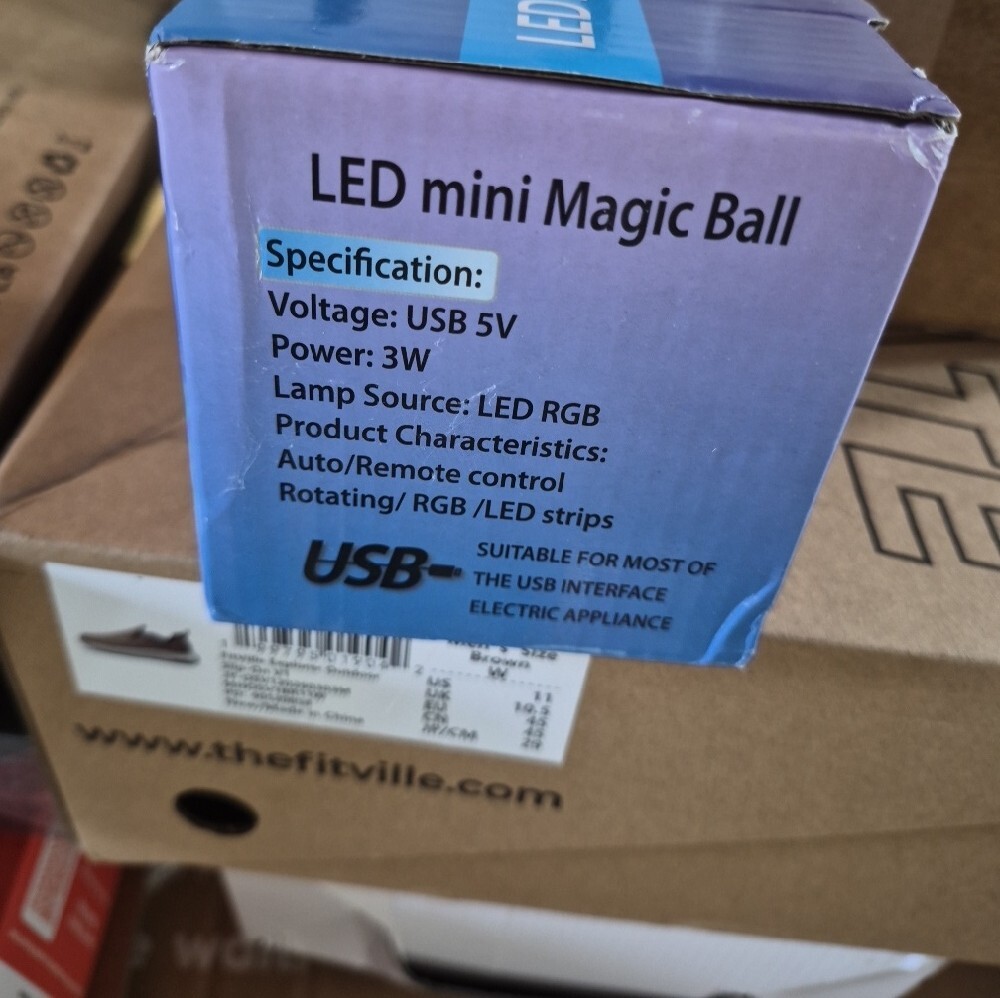 LED Starry Projection Light - Nwt - Picture 3 of 3
